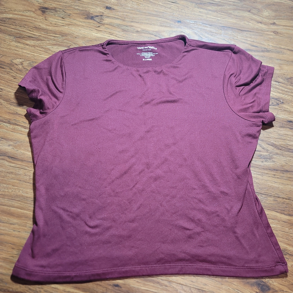 🔥3 For $25 Vine And Valley XLarge Burgundy Crop Top